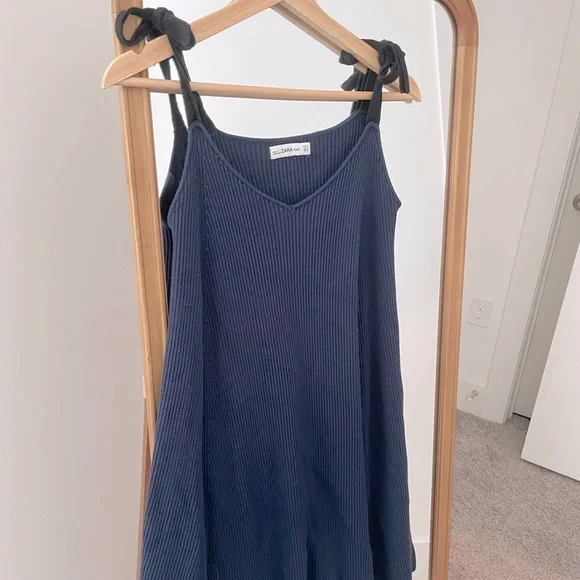 Zara Knit navy blue shoulder tie dress
